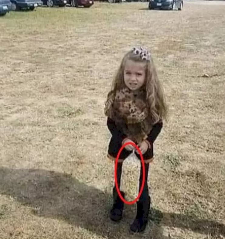 She shared a photo of her daughter in the park on Facebook, and after seeing the picture, friends and family voiced their concerns.