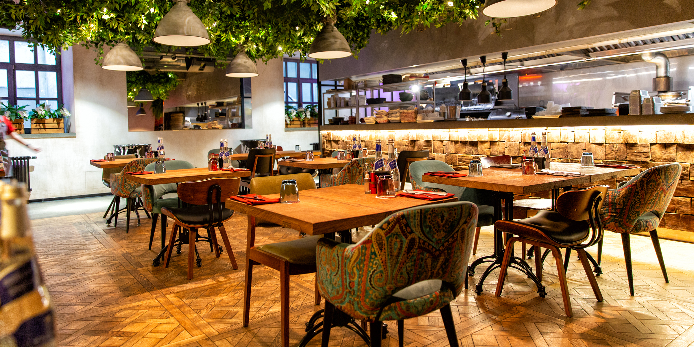 The interior of a café | Source: Shutterstock