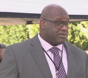 Shaq Pays for … at Georgia Jewelry Store