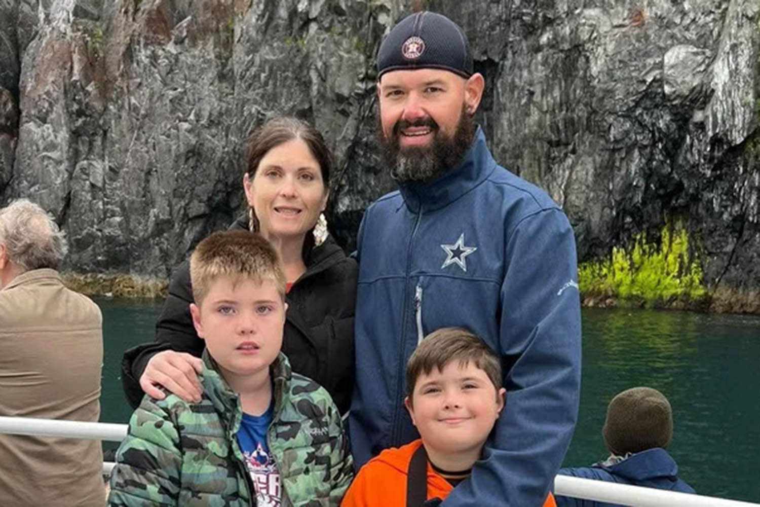 Survivor of Capsized Boat in Alaska Describes Moment Texas Family of 4 Disappeared: ‘They Were Just Gone’