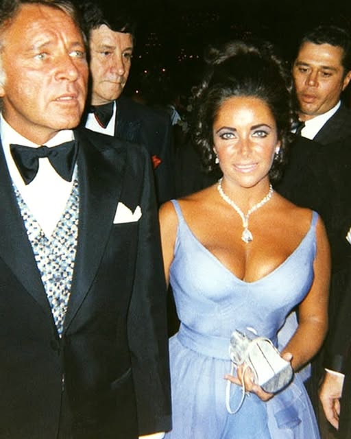 A Night to Remember: Elizabeth Taylor’s Unforgettable Presence at the 1970 Oscars