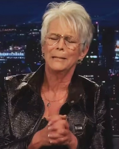 Jamie Lee Curtis Becomes Emotional Discussing L.A. Fires