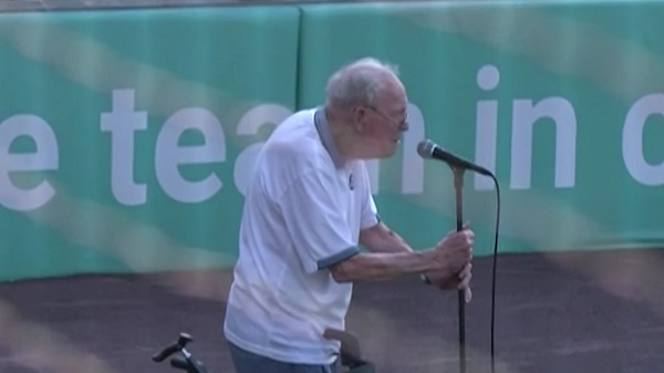 Tears and Respect Flow as 96-Year-Old WWII Veteran Sings National Anthem