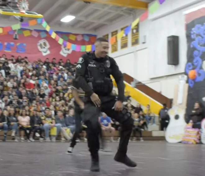 Officer’s Farewell Dance Moves Wow Students and Millions Online