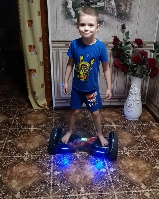 MY NEPHEW WANTED A HOVERBOARD—BUT WE COULDN’T AFFORD ONE