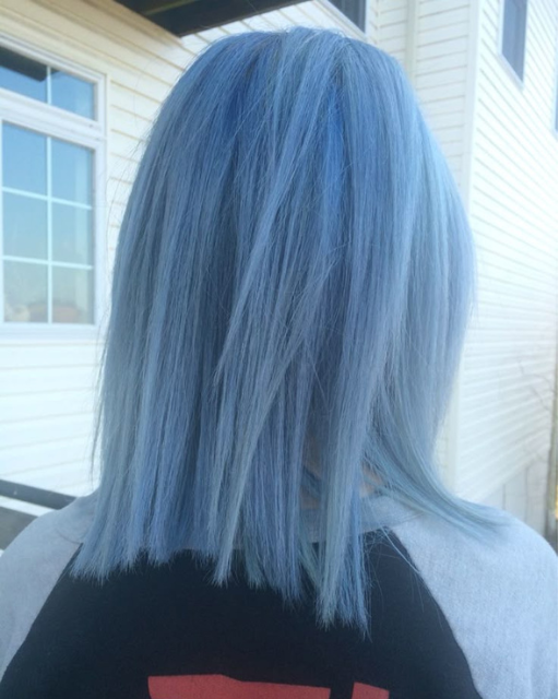 MY NIECE DYED HER HAIR BLUE—AND THE REASON SHOOK ME