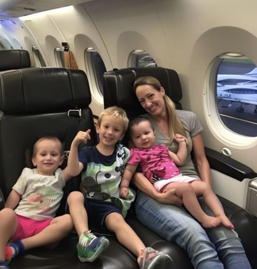 MILLIONAIRE MOCKS POOR WOMAN WITH 3 KIDS ON BUSINESS CLASS FLIGHT UNTIL PILOT INTERRUPTS HIM.