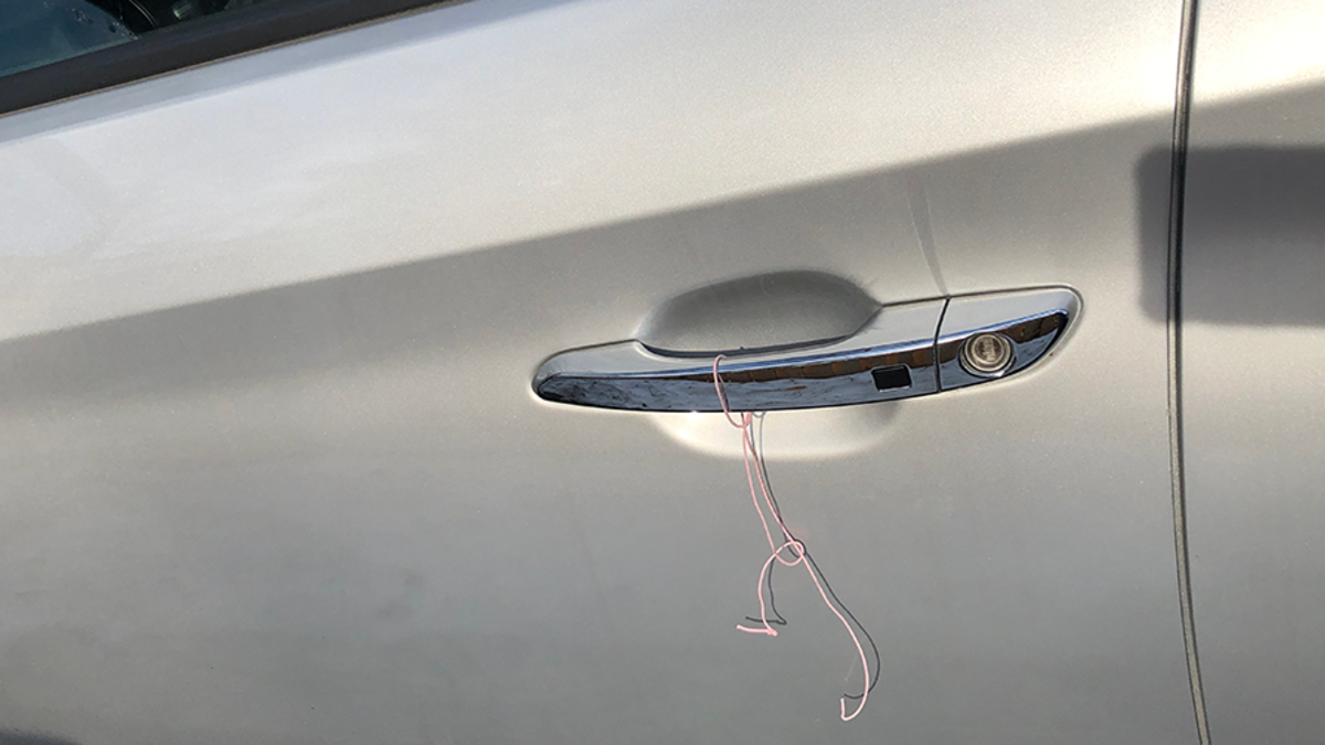 If You See A String Tied To Your Car Door Handle, Do Not Call The Police