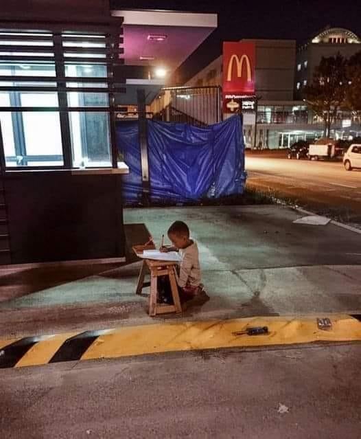 A HOMELESS BOY, A MCDONALD’S LIGHT, AND A DREAM