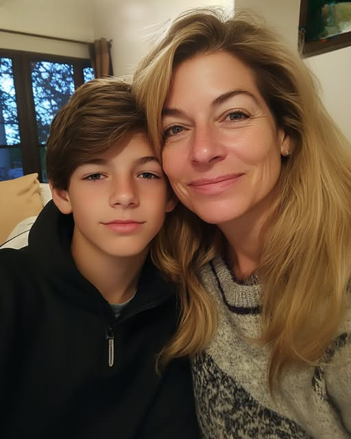 MY SON ABANDONED ME TO LIVE WITH HIS FATHER AND WEALTHY STEPMOTHER—4 YEARS LATER, HE KNOCKED ON MY DOOR BEGGING FOR HELP