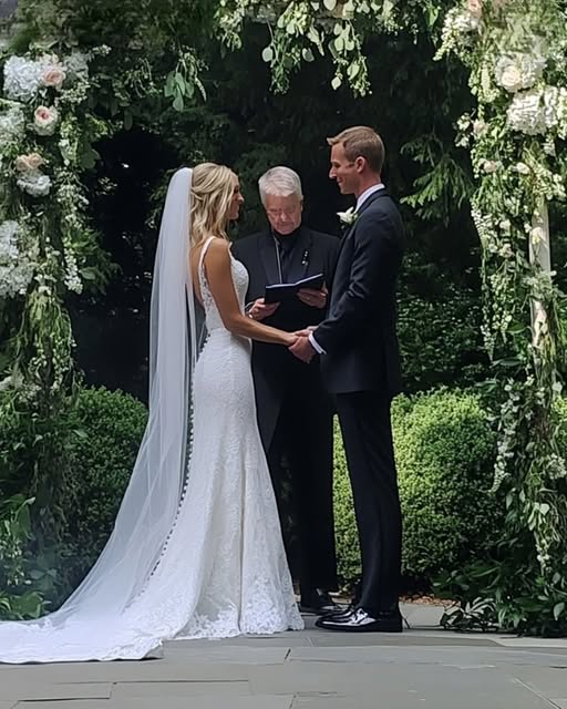 MY YOUNGER SISTER STOLE MY FIANCÉ AND INVITED ME TO THEIR WEDDING — BUT SHE HAD NO IDEA IT WAS JUST THE BEGINNING OF MY VICTORY.
