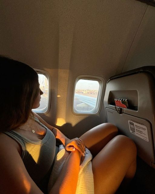 AM I THE ASSHOLE FOR REFUSING TO GIVE UP MY PLANE SEAT FOR MY SISTER’S HUSBAND?