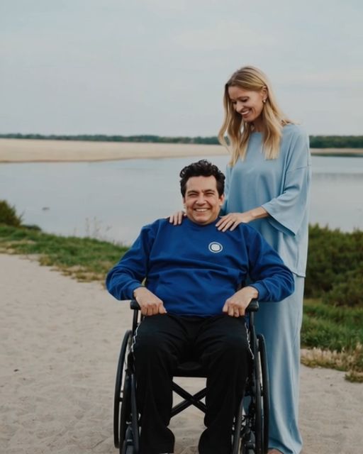 Woman Cares For Husband With Disability For Years, One Day Accidentally Sees Him Playing Golf