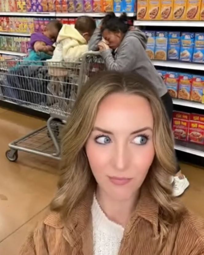 Mom Collapses Next To Sleeping Kids In Shopping Cart—Woman Posts Her Online With “Lazy” Caption. The Next Time She Saw Her, She Deeply Regretted It