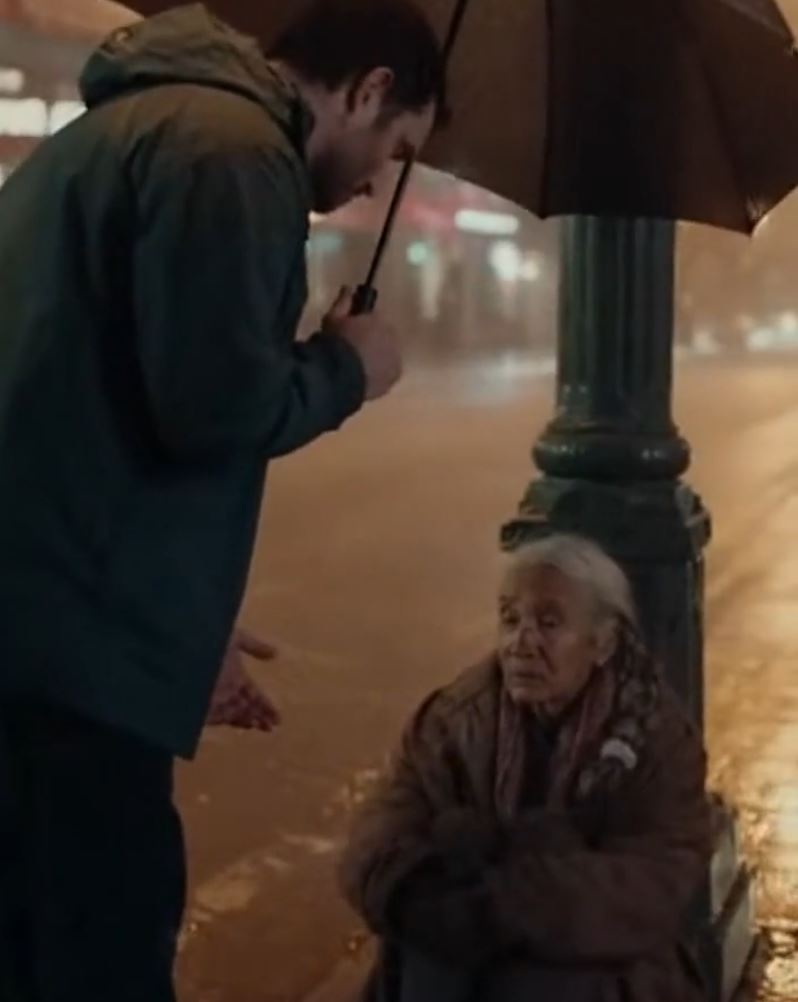I Gave A Homeless Woman Shelter In My Garage—Two Days Later, I Looked Inside And Cried Out, “Oh God! What Is This?!”
