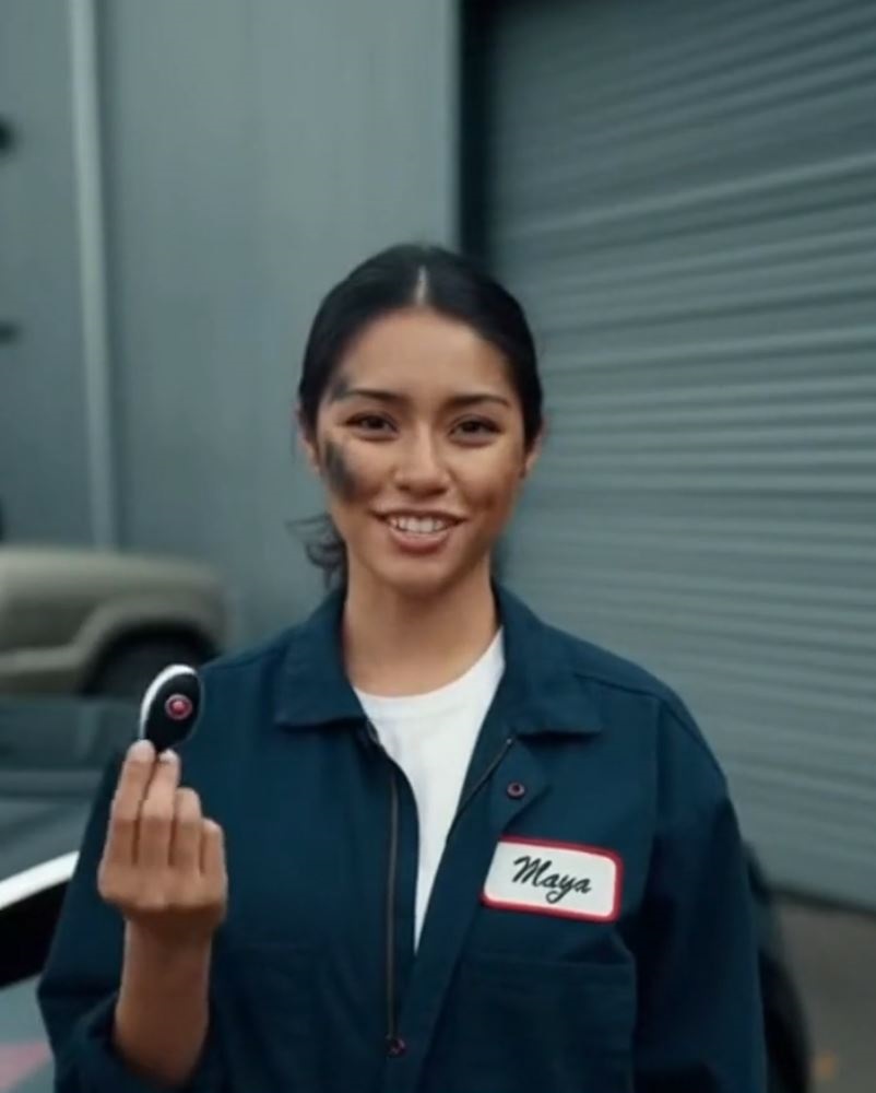 The Guys Bullied The New Girl Mechanic—The Next Day, She Pulled Up In A Bugatti And Said Something That Left Us Stunned