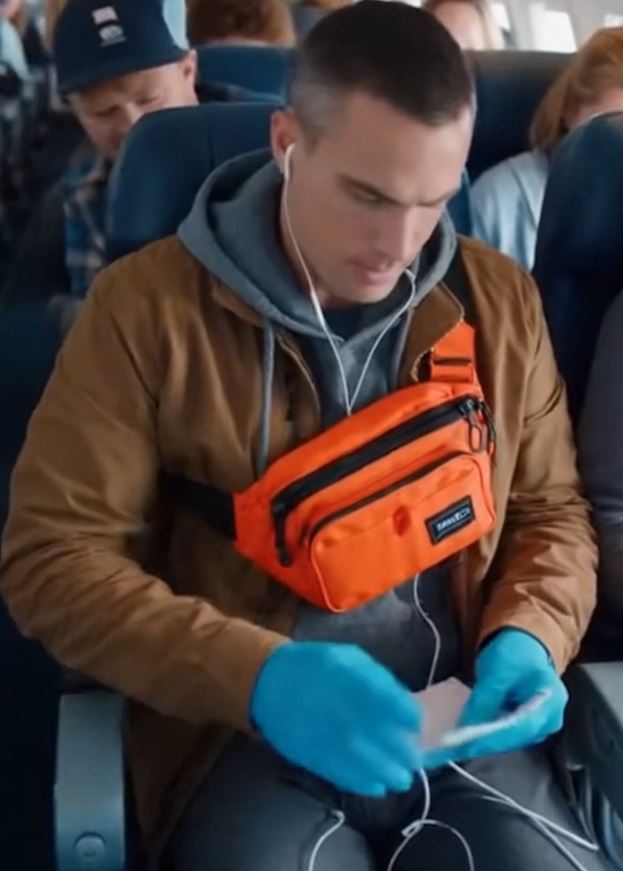 Everyone Mocked His “Tactical Fanny Pack”—Until The Flight Attendant Started Screaming