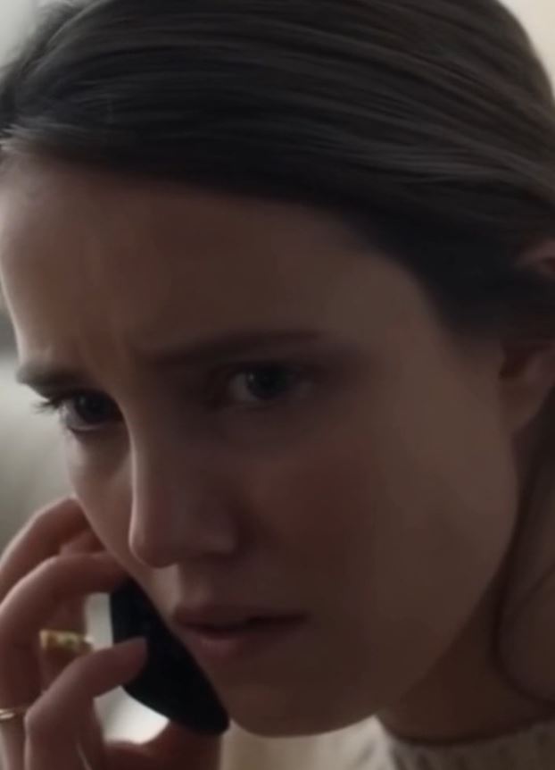 I Accidentally Heard My Husband’s Final Voicemail—And Now I’m Questioning Everything