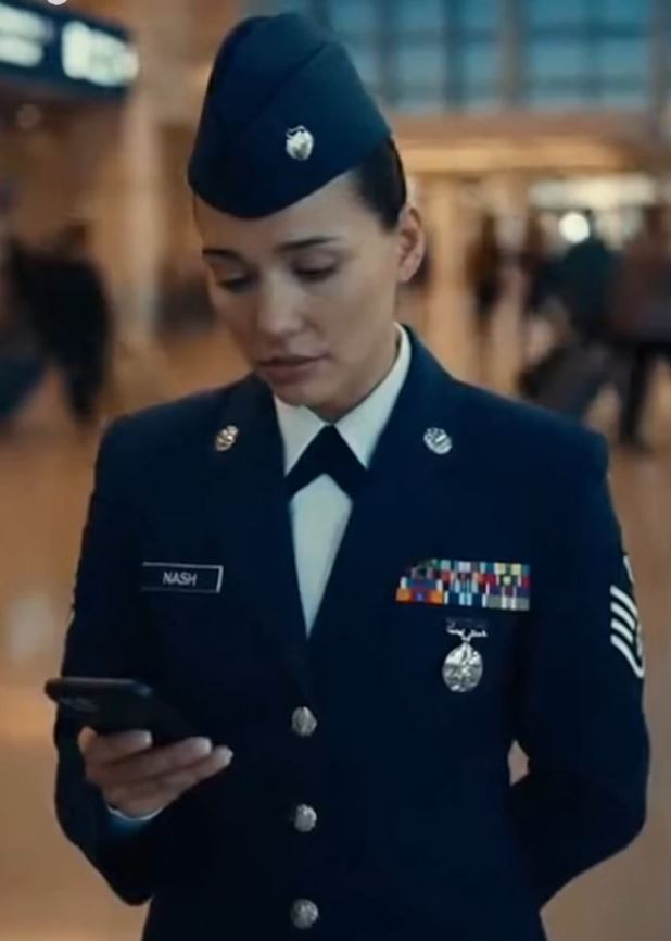 He Changed The Locks While I Was DeployedโHe Forgot Who Owned The House