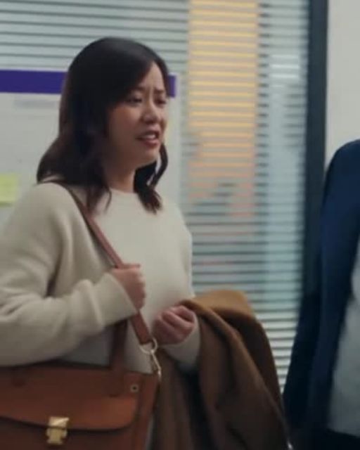 Manager Cancels Worker’s Day Off—Her Reason Makes the Office Applaud