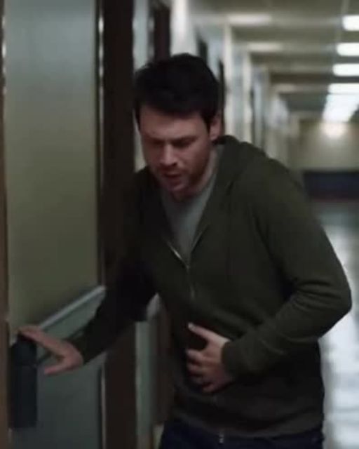 Doctor Laughs at Man’s Symptoms—the Night Shift Calls an Ambulance