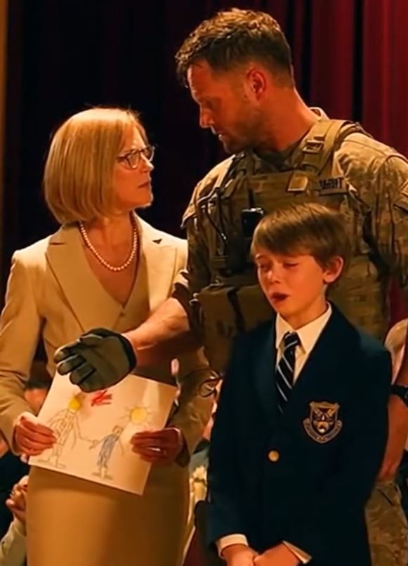 She Called My Brother’s Award “Garbage”—So I Grabbed Her Wrist Before She Could Rip It