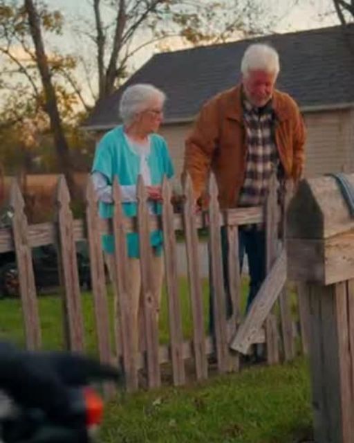 Bikers Stopped To Help An Elderly Couple—but The Real Reason They Were There Will Leave You In Tears