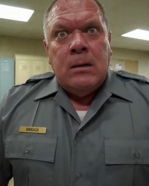 Border Patrol Agent Finds Abandoned Childโwhat He Did With His Own Paycheck Stunned His Commander