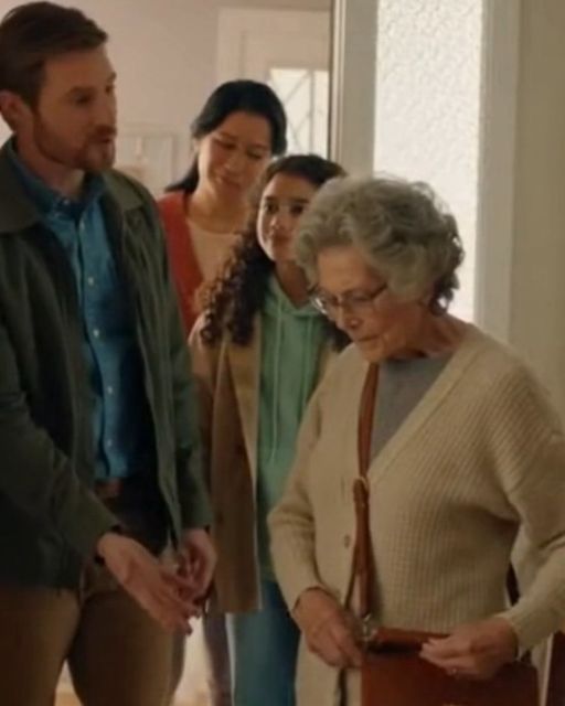 A Tale Of An Old Purse