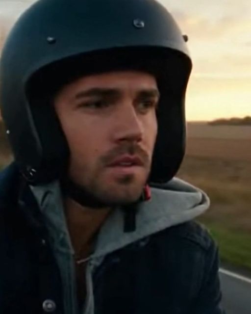 I Thought The Driver Following Me Was A Threatโthe Truth Was So Much Worse