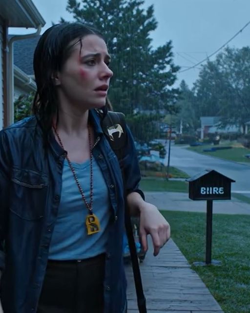 My Family Sold My House For A Vacation. They Just Got Home And Found My Name On The Deed To Theirs.