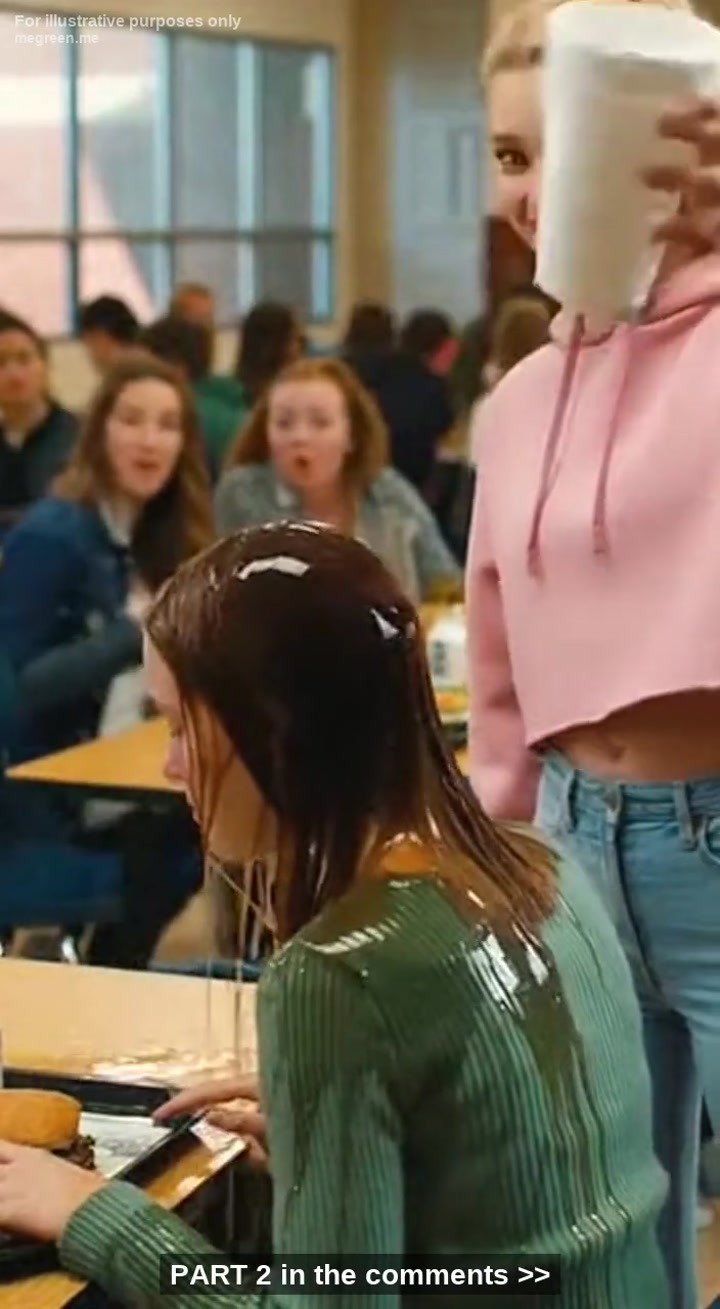 The High School Queen Bee Maliciously Poured Soda Over My Daughter’S Head