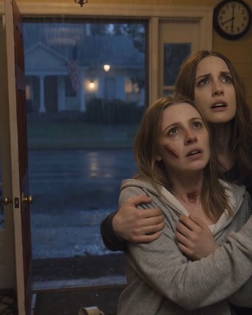 My Twin Knocked At Midnight With Bruises On Her Throat – So We Switched Places, And The Man Who Owned Every Rule Met The Wrong Sister