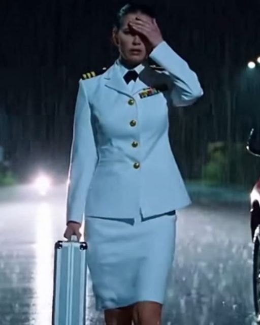 Single Dad Janitor Helps Stranded Admiral In A Storm – Weeks Later, The Navy Surrounds His Home