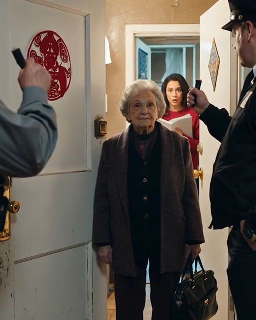 At My Son’s Funeral, My Daughter-in-law Gave Me 30 Days To Leave My Home. I Just Smiled, Packed A Bag, And Quietly Left. The Next Morning, She Got A Visitor.