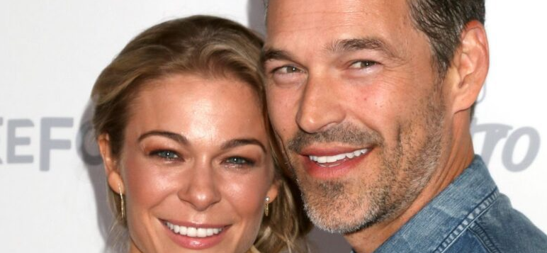 LeAnn Rimes Reveals “Heart-Wrenching” Family Struggles During Anniversary