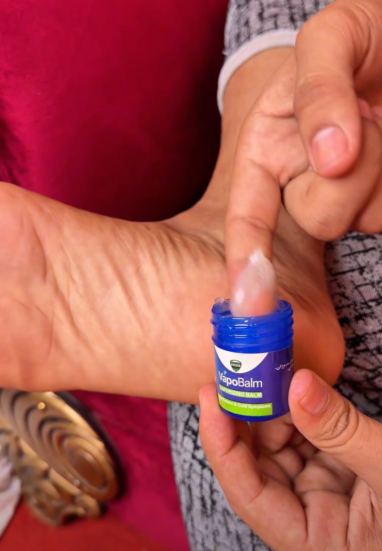 The VapoRub Foot Massage: Understanding the Ancient ‘Wellness Ritual’ That Actually Works 👣🌀