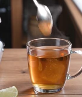Red Onion Tea: A Simple Comfort Drink from the Kitchen