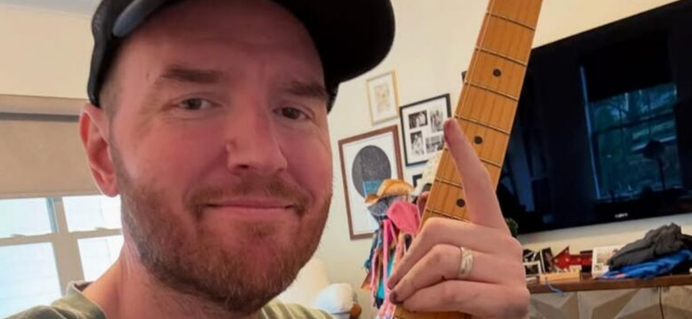 Rock Star Guitarist Passed Away At Age 45